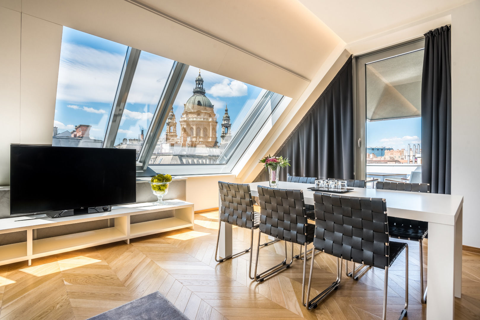 Moments By Continental Group Budapest
